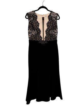 Alex Evenings Women’s Black White dress Lace Long Gown Size 8 rhinestones